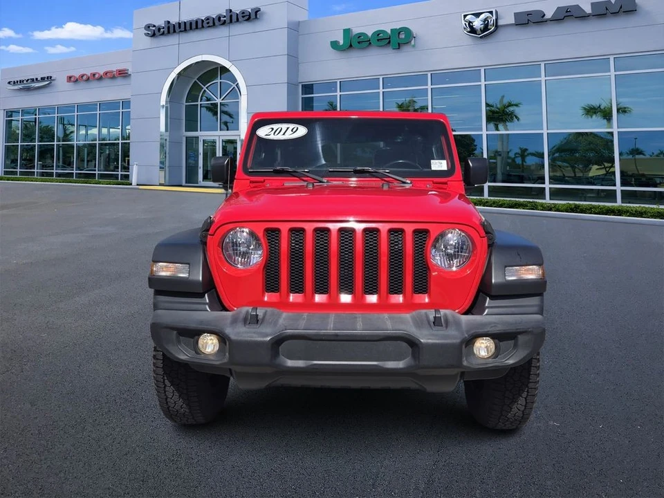 2019 Jeep JL Wrangler - Image 2 of 12