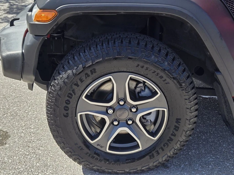 2019 Jeep JL Wrangler - Image 10 of 12