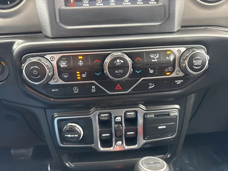 2019 Jeep JL Wrangler - Image 17 of 21
