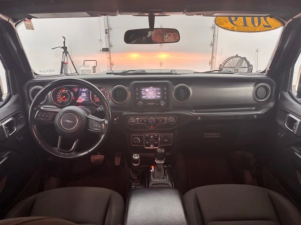 2019 Jeep JL Wrangler - Image 2 of 12