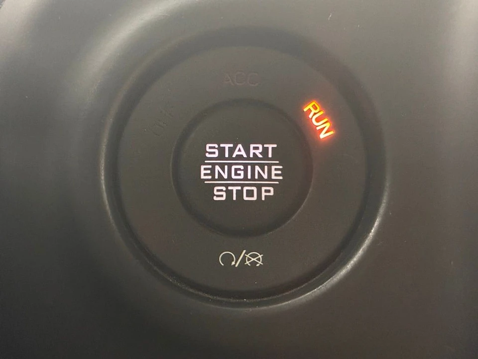 2019 Jeep JL Wrangler - Image 4 of 12