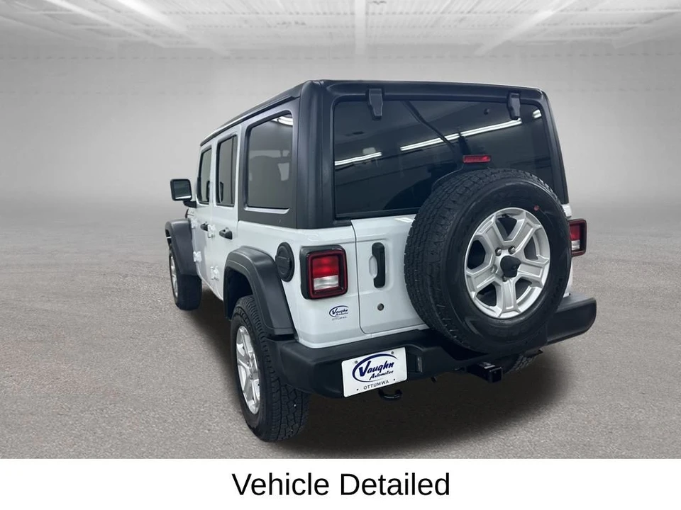 2019 Jeep JL Wrangler - Image 10 of 12