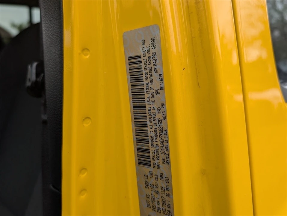 2019 Jeep JL Wrangler - Image 19 of 21