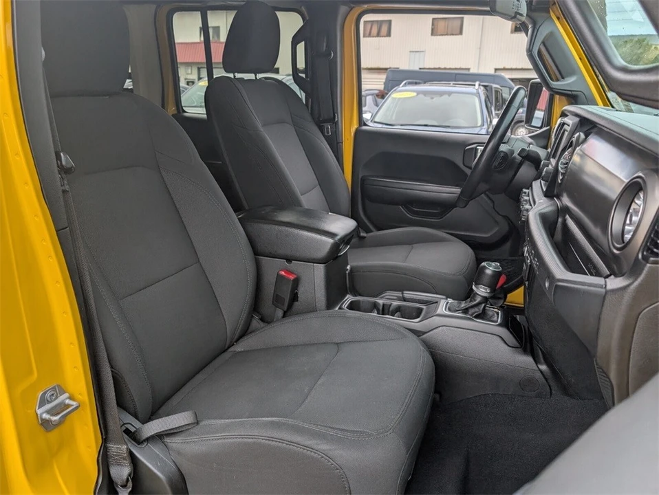 2019 Jeep JL Wrangler - Image 18 of 21