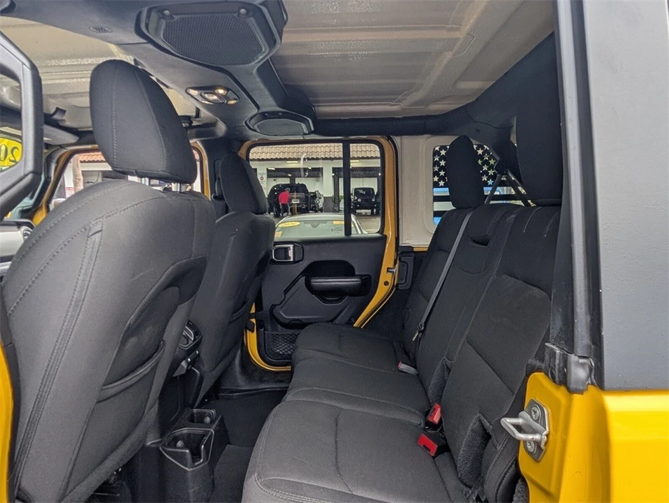 2019 Jeep JL Wrangler - Image 14 of 21