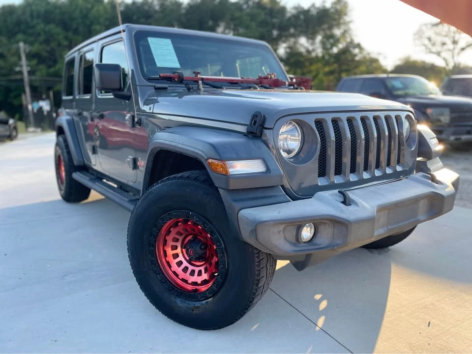 2019 Jeep JL Wrangler - Image 8 of 20