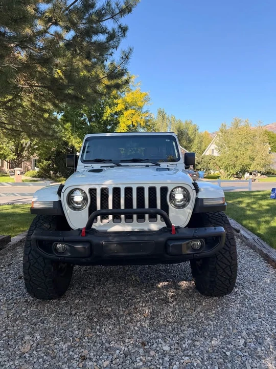 2019 Jeep JL Wrangler - Image 3 of 10