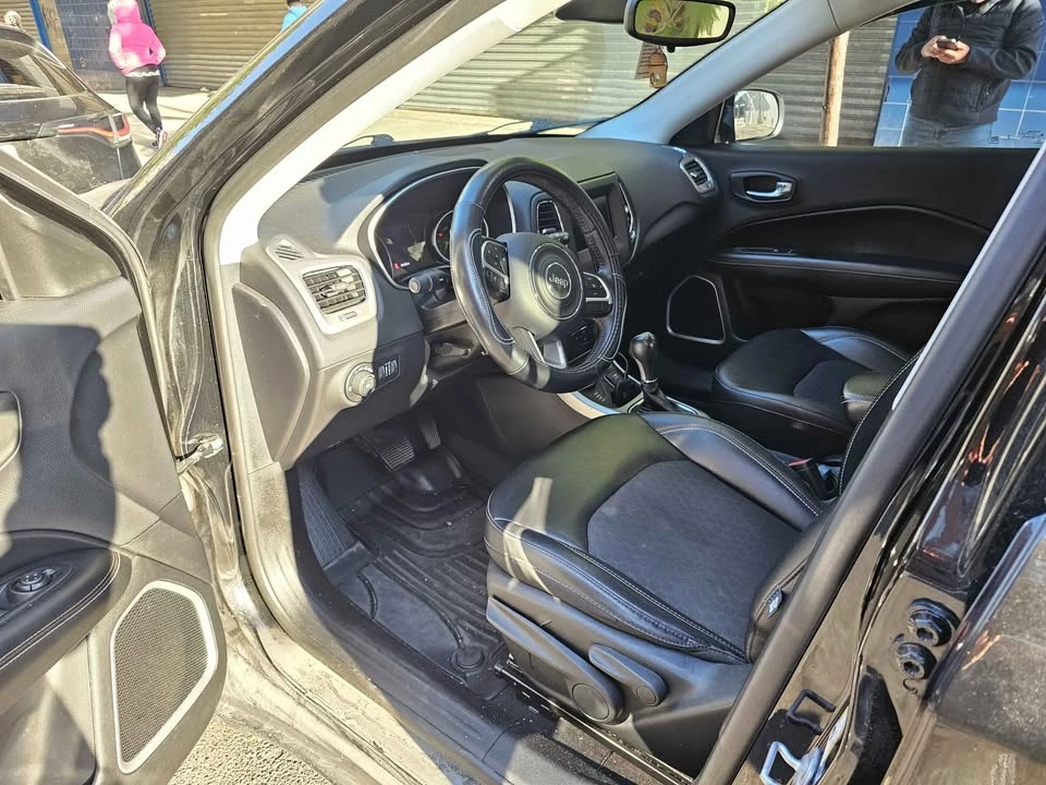 2019 Jeep Compass - Image 10 of 12