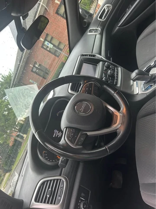 2019 Jeep WK2 Grand Cherokee - Image 9 of 12