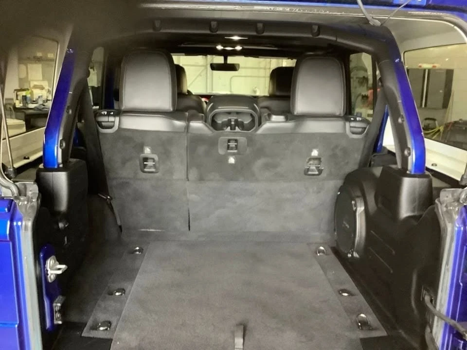 2019 Jeep JL Wrangler - Image 16 of 19