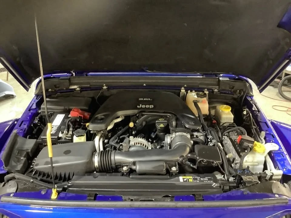 2019 Jeep JL Wrangler - Image 10 of 19