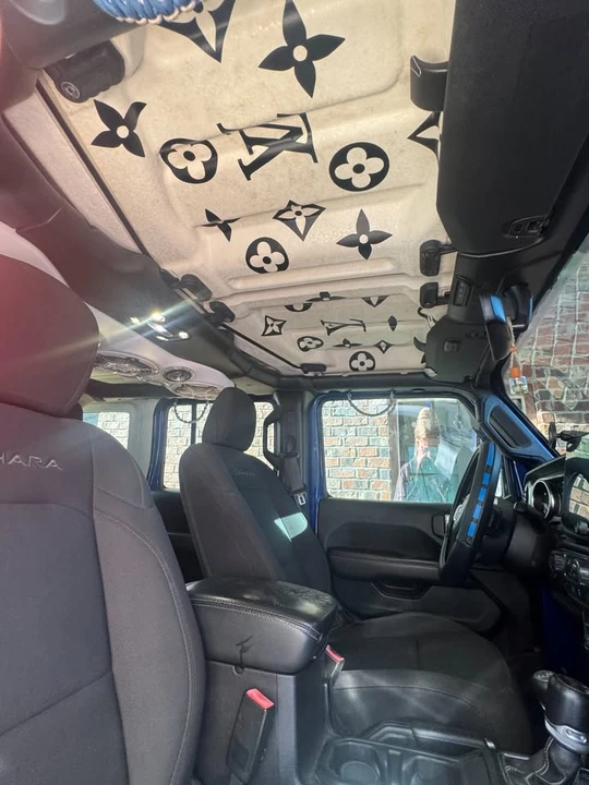 2019 Jeep JL Wrangler - Image 13 of 18