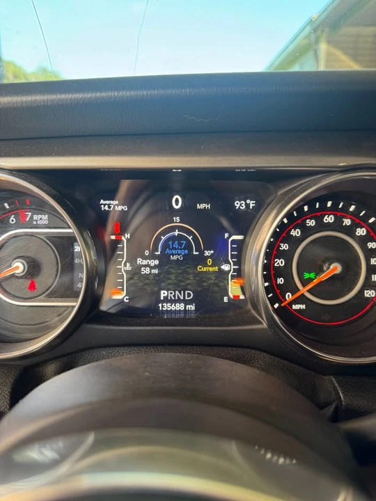 2019 Jeep JL Wrangler - Image 17 of 18
