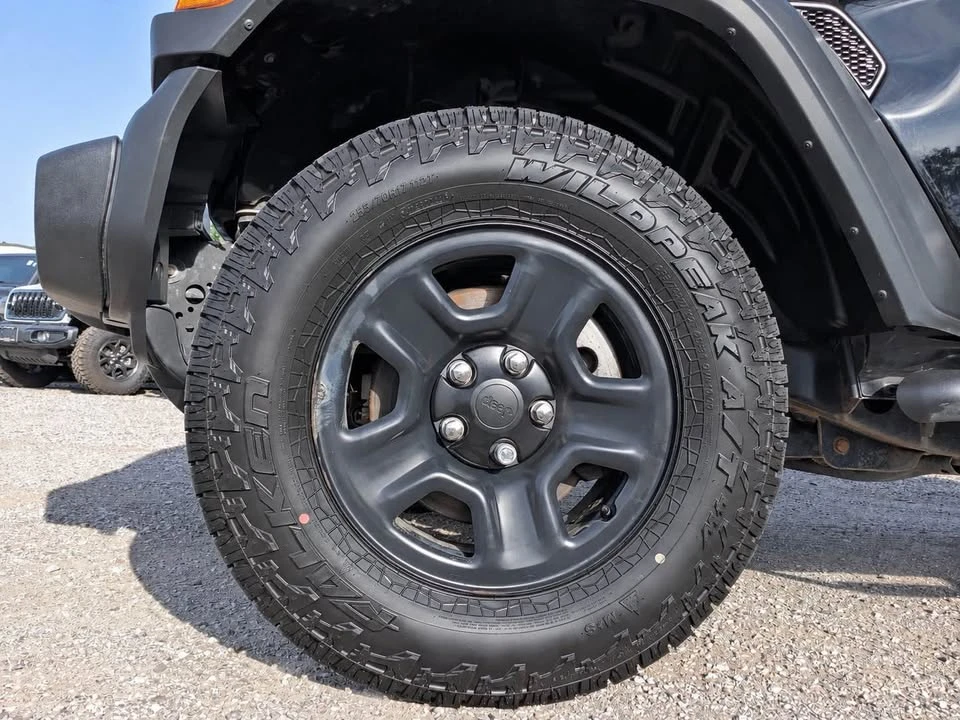 2019 Jeep JL Wrangler - Image 7 of 10