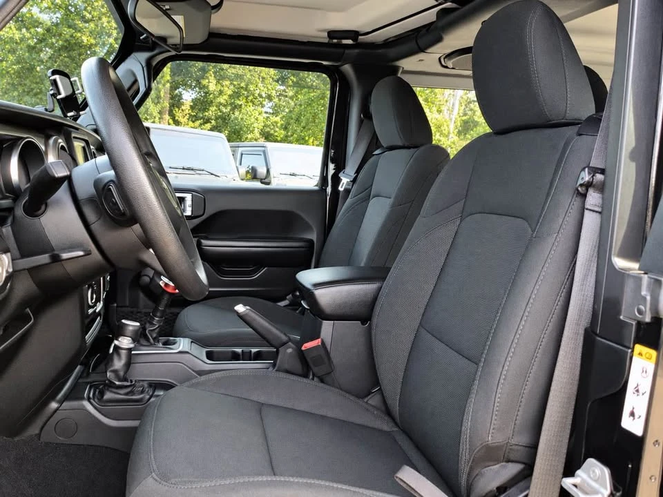 2019 Jeep JL Wrangler - Image 6 of 10