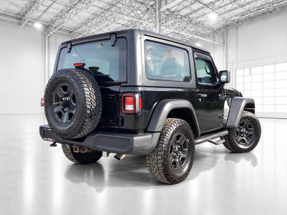 2019 Jeep JL Wrangler - Image 10 of 10