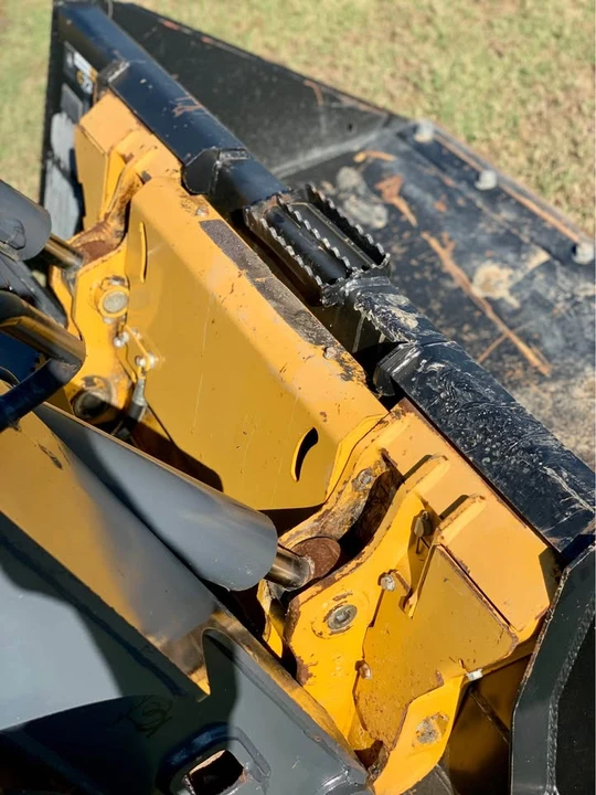 2019 John Deere - Image 6 of 10
