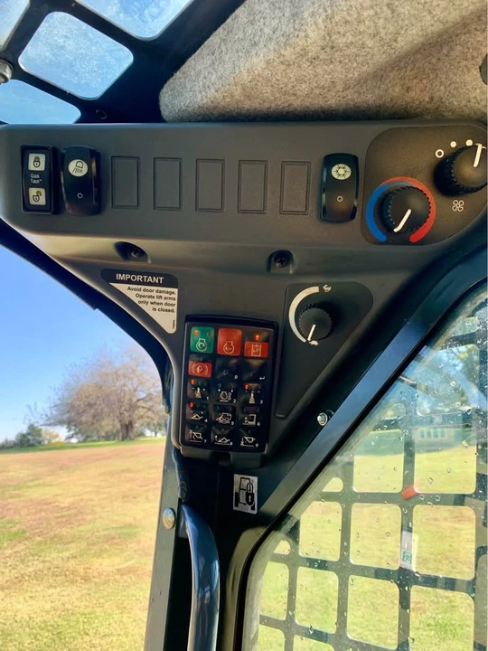 2019 John Deere - Image 10 of 10