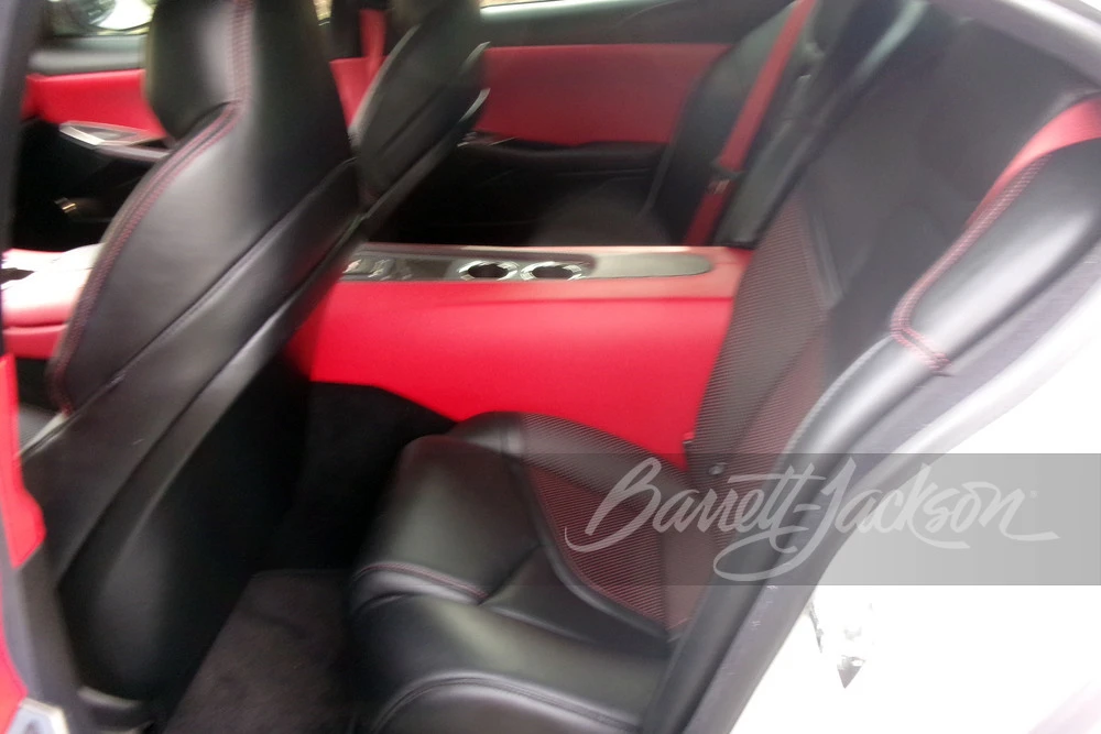 2019 Karma Revero - Image 17 of 31