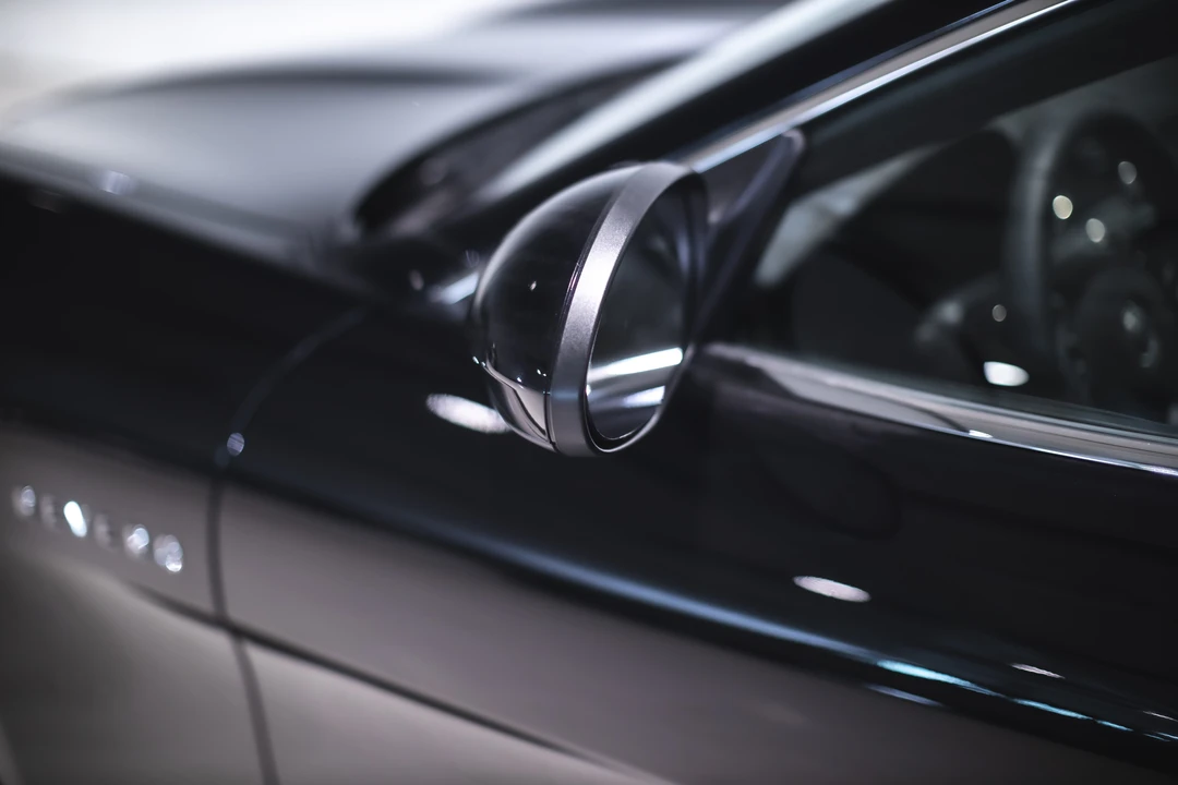 2019 Karma Revero - Image 24 of 31