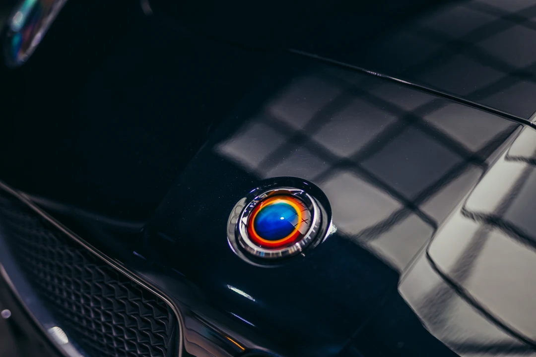 2019 Karma Revero - Image 12 of 31