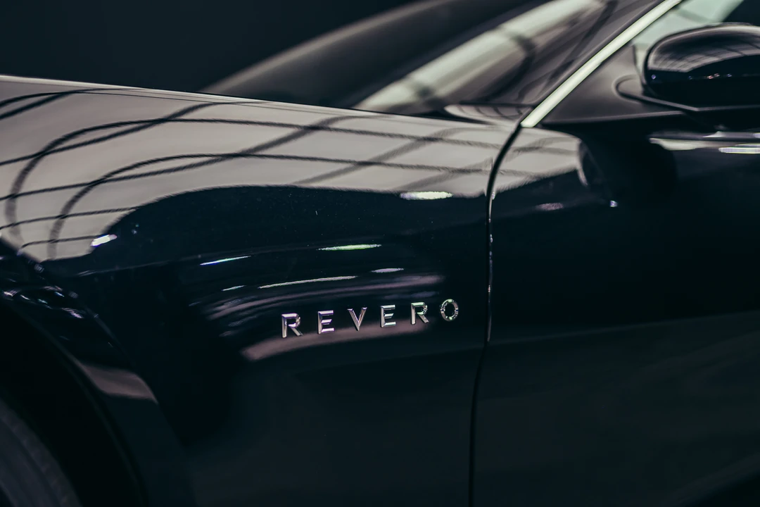 2019 Karma Revero - Image 28 of 31
