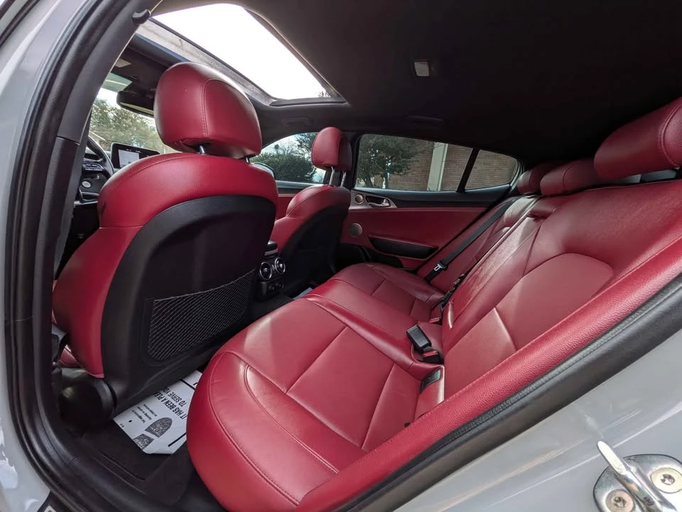 2019 Kia Stinger GT - Image 5 of 10