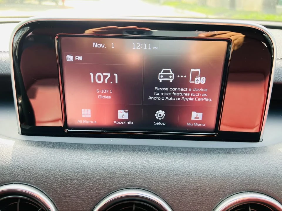 2019 Kia Stinger GT - Image 18 of 20