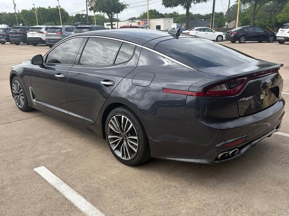 2019 Kia Stinger - Image 6 of 7