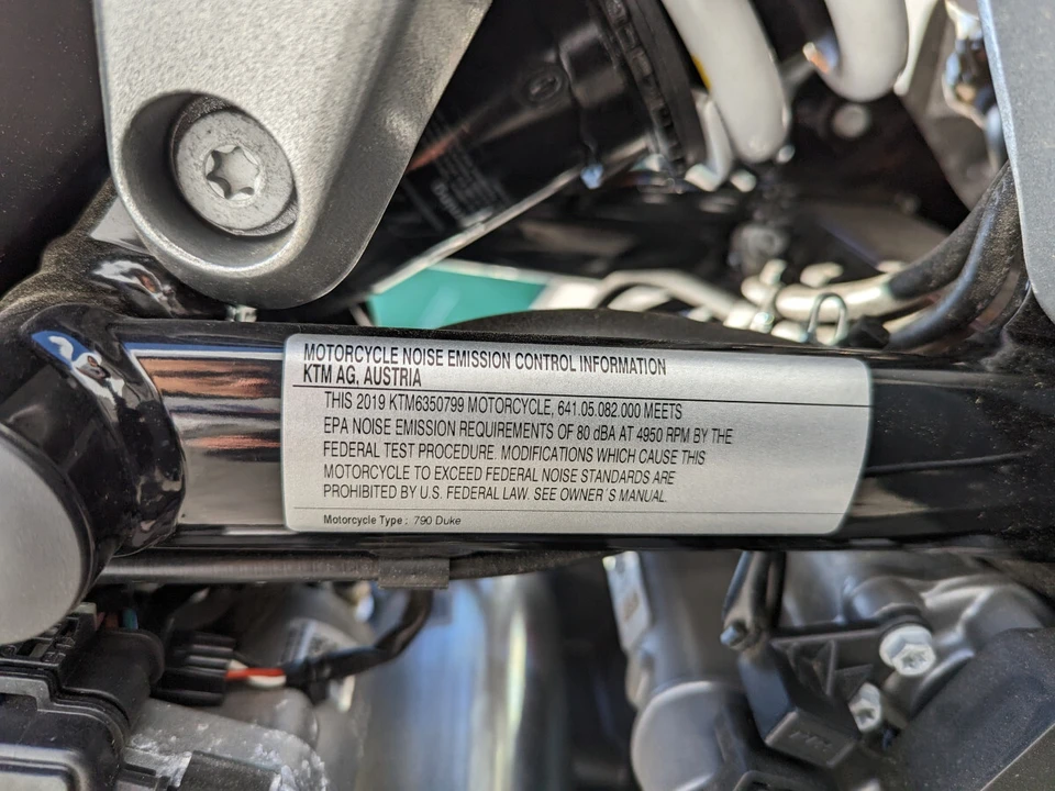 2019 KTM - Image 19 of 21