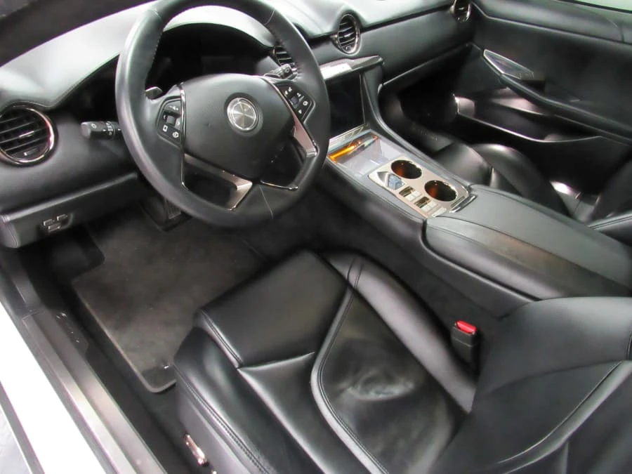 2019 Karma Revero - Image 10 of 13