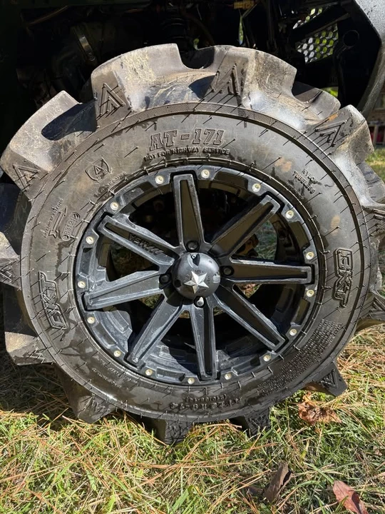 2019 Kawasaki - Image 10 of 10