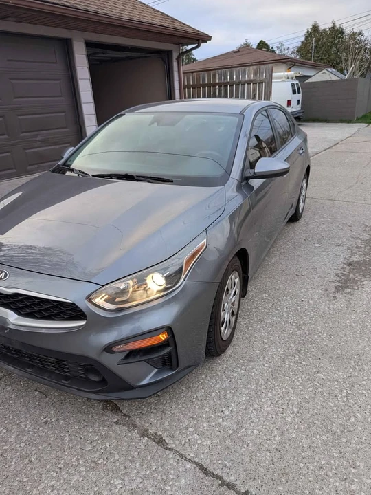 2019 Kia Forte - Image 3 of 10