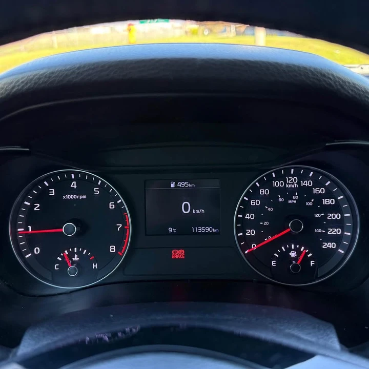 2019 Kia Forte - Image 17 of 19