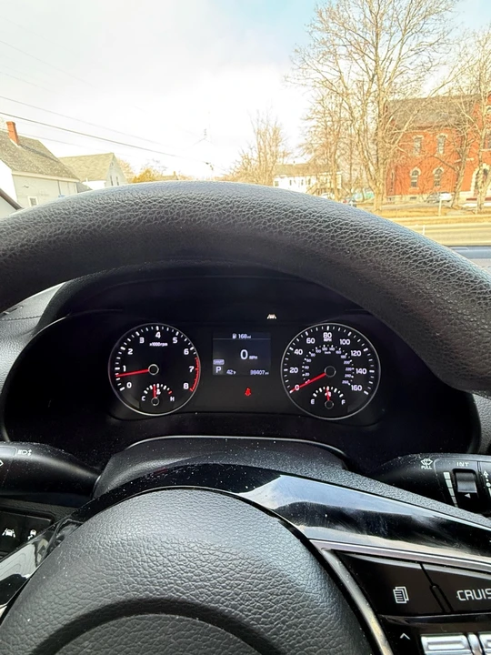 2019 Kia Forte - Image 11 of 12