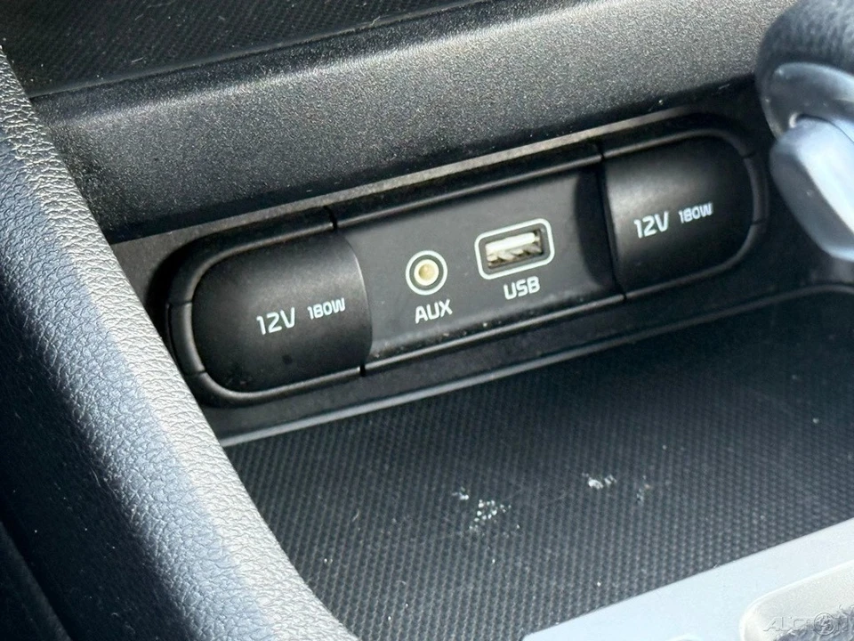2019 Kia Forte - Image 21 of 21