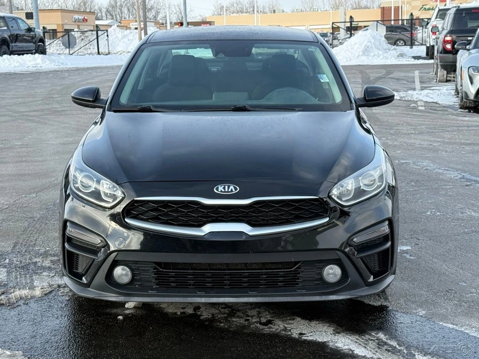 2019 Kia Forte - Image 8 of 12