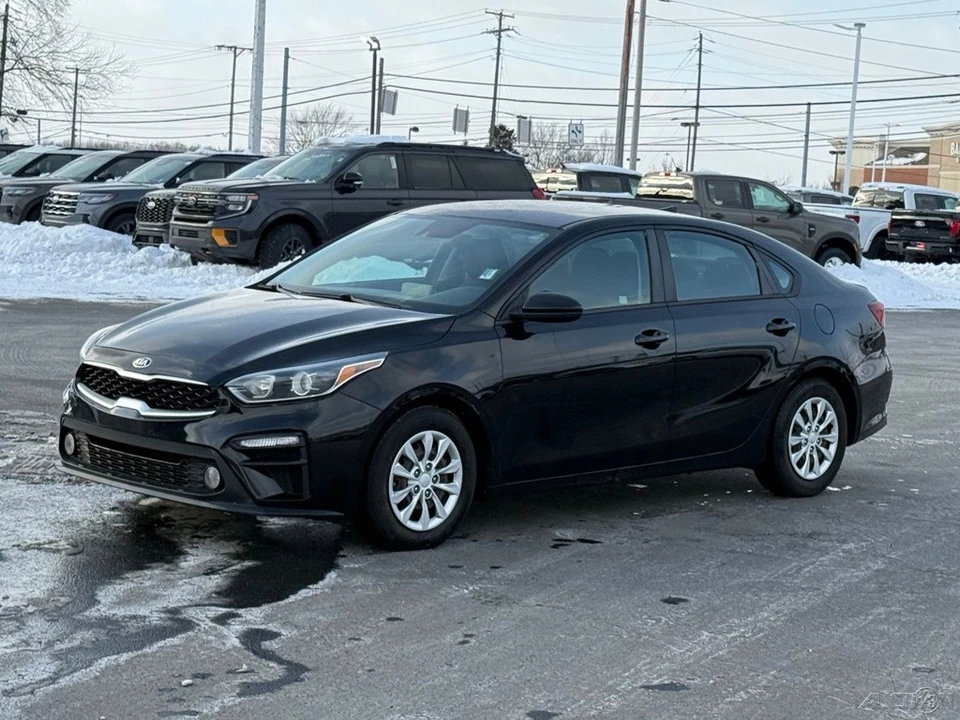 2019 Kia Forte - Image 7 of 12