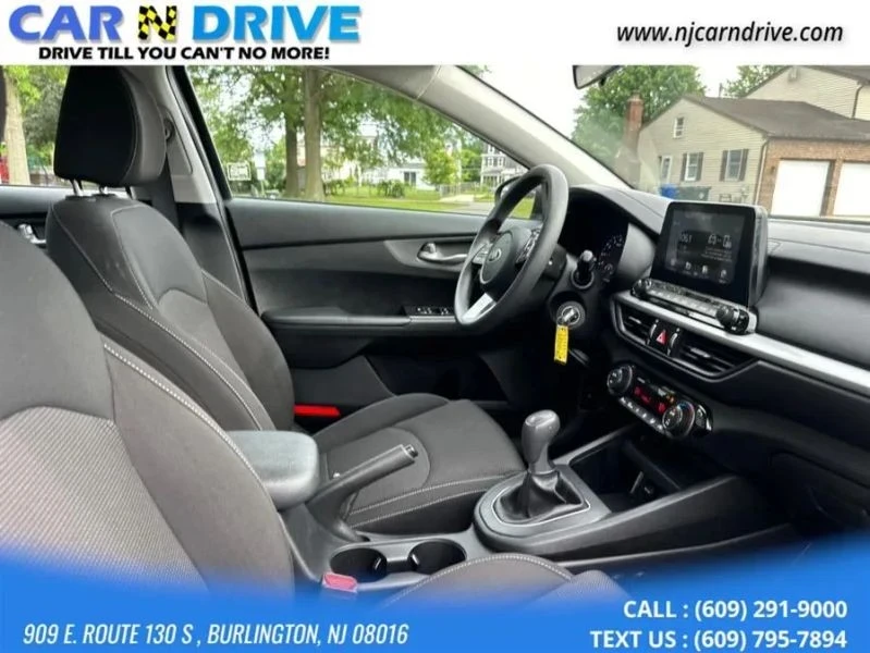 2019 Kia Forte - Image 11 of 12