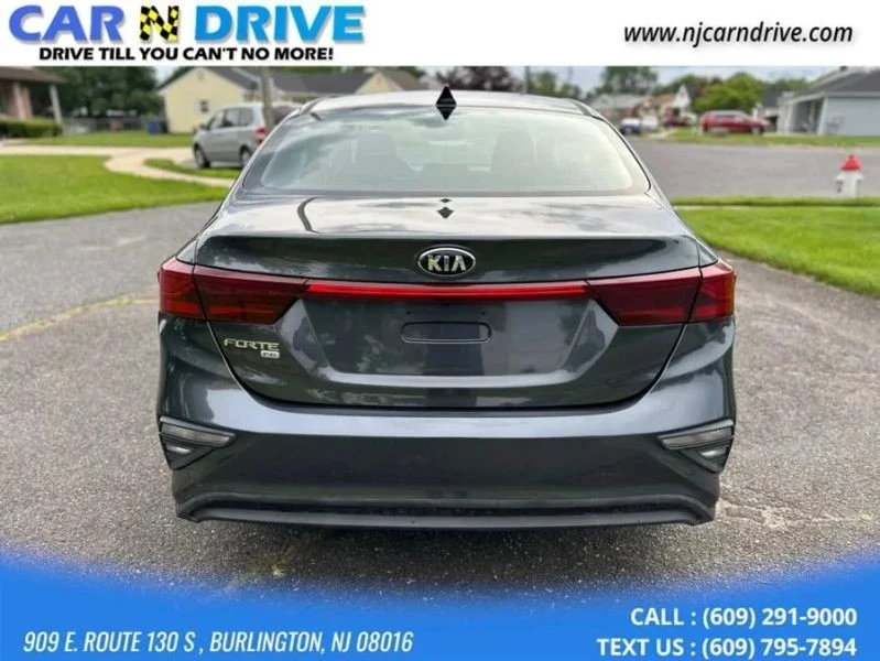 2019 Kia Forte - Image 6 of 12