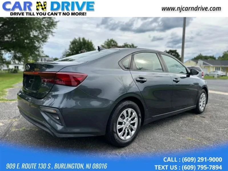 2019 Kia Forte - Image 5 of 12