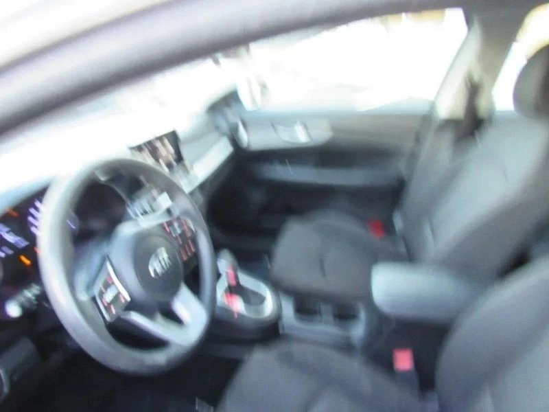 2019 Kia Forte - Image 12 of 12
