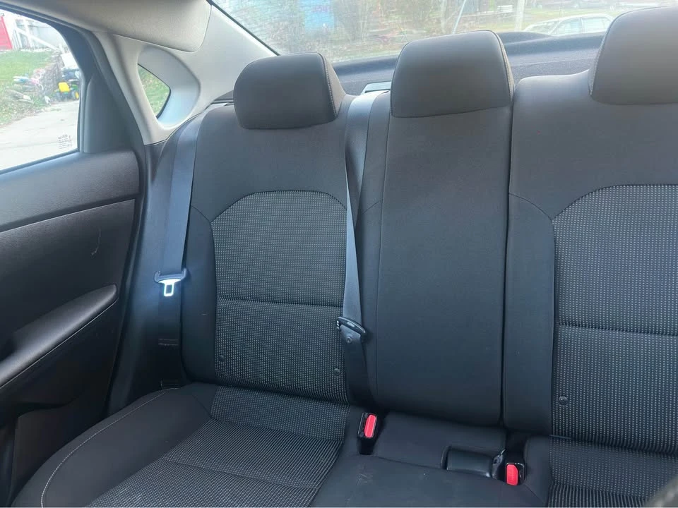 2019 Kia Forte - Image 6 of 8