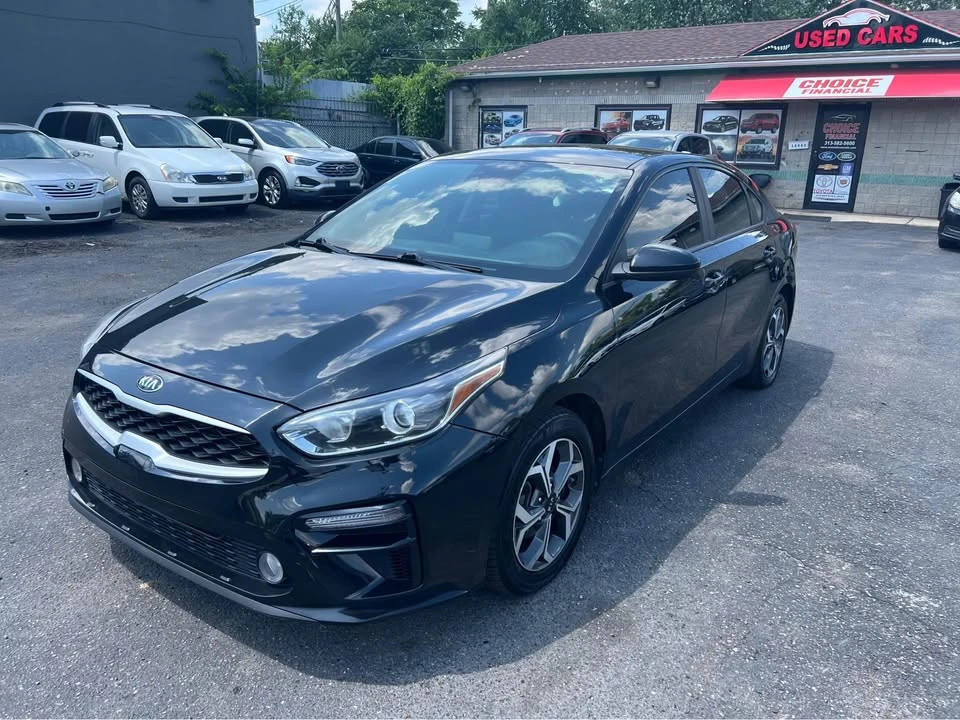 2019 Kia Forte - Image 3 of 9