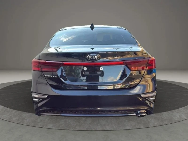2019 Kia Forte - Image 6 of 12