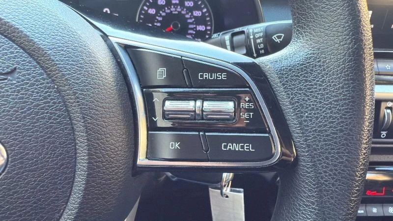 2019 Kia Forte - Image 11 of 12