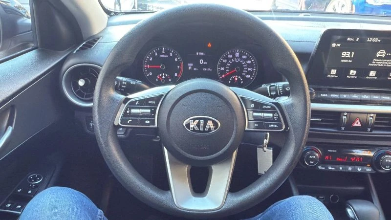 2019 Kia Forte - Image 10 of 12