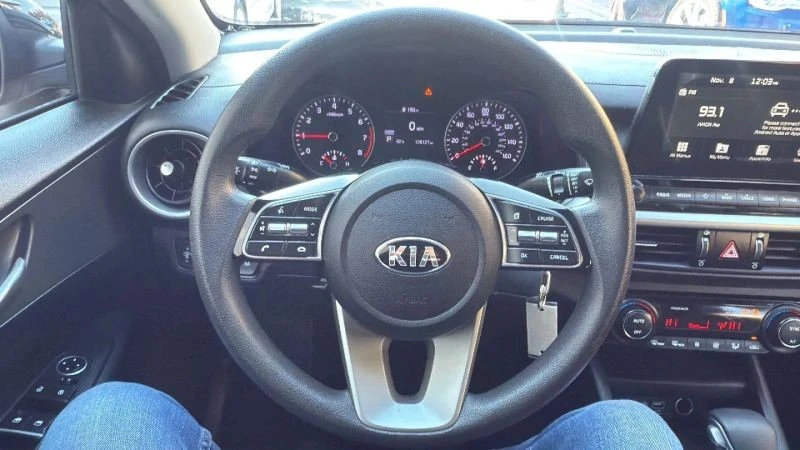 2019 Kia Forte - Image 10 of 12