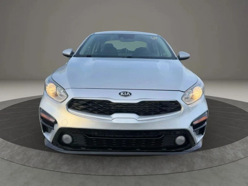 2019 Kia Forte - Image 2 of 12