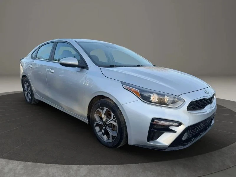 2019 Kia Forte - Image 3 of 12
